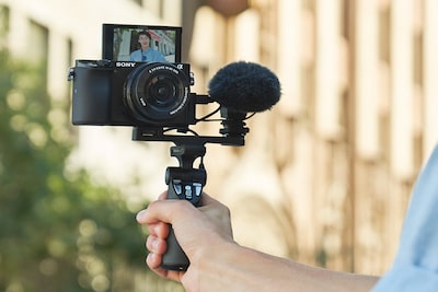 Изображение: вход внешнего микрофона для качественного звука